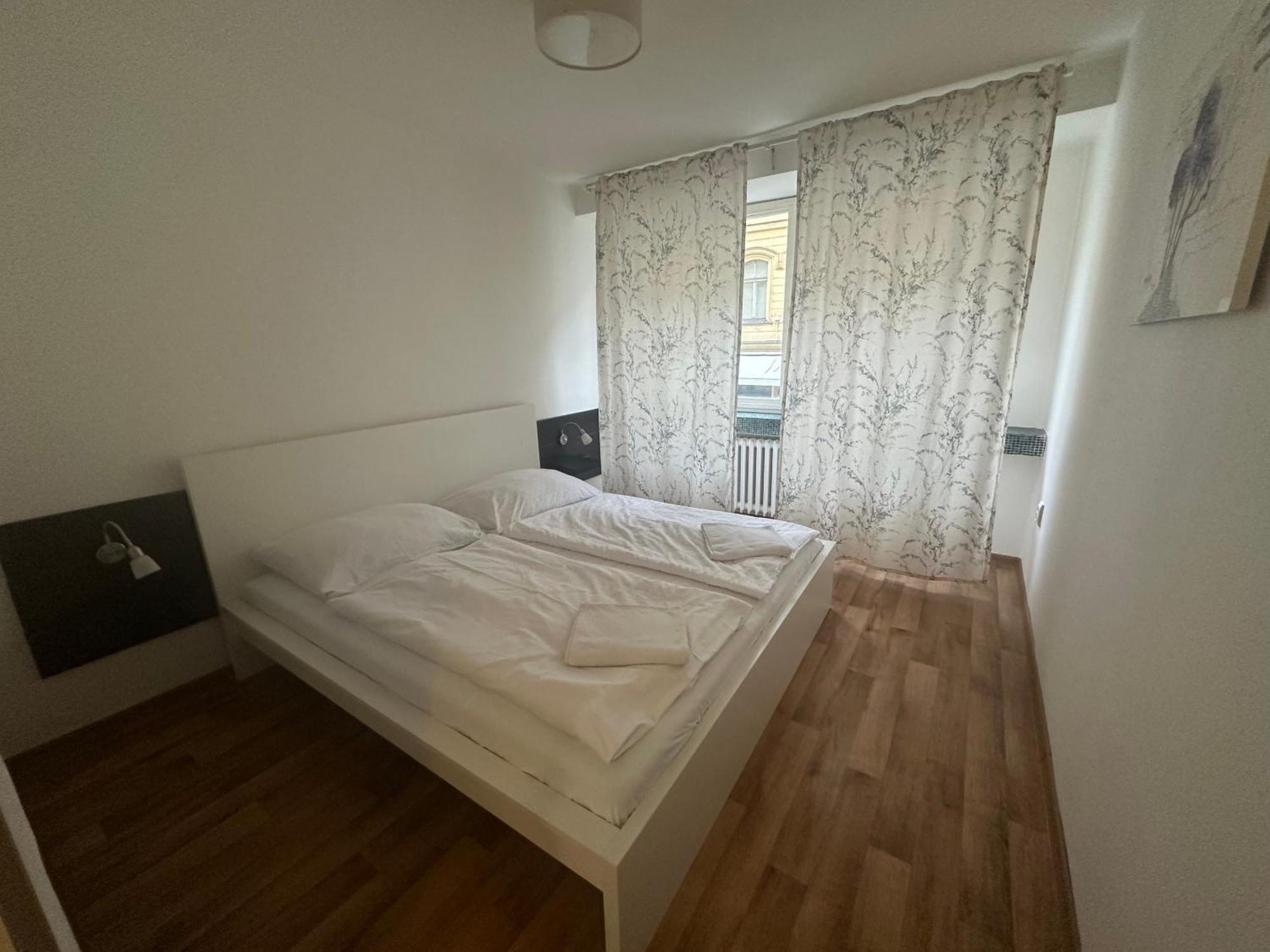 Lejlighed Budget Dlouha Prag
